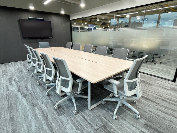 Privilege Oriented B - 圖像